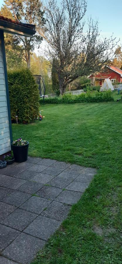Mysig Stuga Nara Havet Och Naturreservat Jomala Buitenkant foto