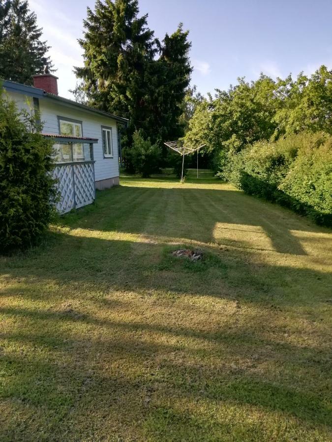 Mysig Stuga Nara Havet Och Naturreservat Jomala Buitenkant foto