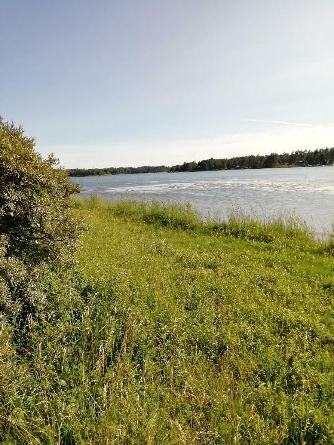 Mysig Stuga Nara Havet Och Naturreservat Jomala Buitenkant foto